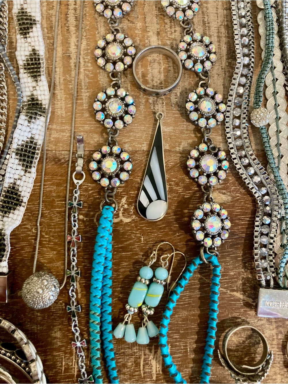 Broken Junk Jewelry Lot for Crafting - Picture 2 of 16
